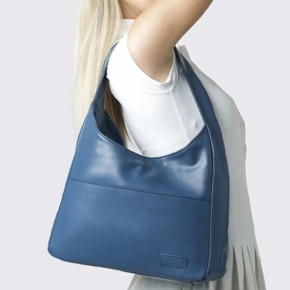 Noirvere Everyday BB Bag Navy Blue